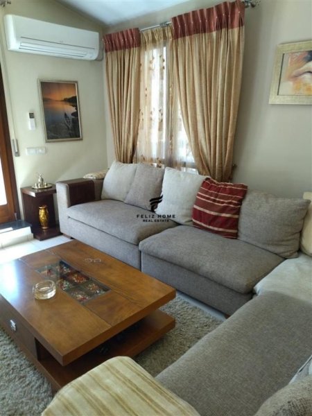 Tirane, jepet me qera 2+1, Kati 6, 220 m2 600 € (KOPSHTI BOTANIK)