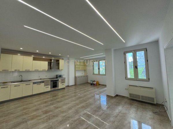 Tirane, shitet apartament 2+1, Kati 3, 90 m2 140,000 € (Kodra e Diellit)