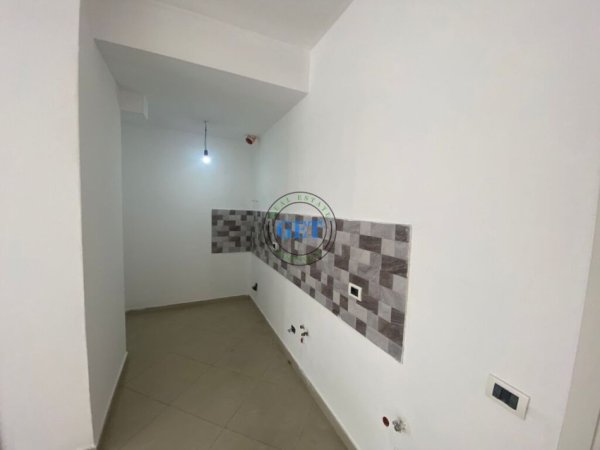 Durres, shitet apartament 1+1, Kati 2, 55 m2 65,000 € (Plazh,Iliria)