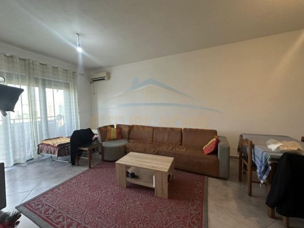 Tirane, shitet apartament 1+1+Ballkon, Kati 5, 72 m2 115,000 € (teodor keko)