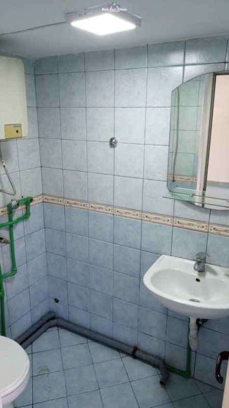 Tirane, jepet me qera dyqan Kati 0, 22 m² 350 Euro (rruga e bogdaneve)