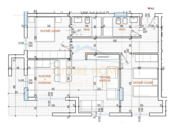 Tirane, shitet apartament 2+1+Ballkon, Kati 4, 110 m2 170000 € (Ish parku)