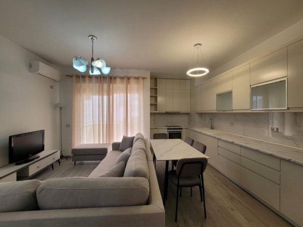 Liqeni i Thate, shitet apartament 2+1+Ballkon, 96 m2, 205'000 €