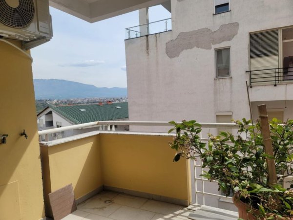 Tirane, shitet apartament 2+1+Aneks+Ballkon, , 96 m2 2,050,000 € 