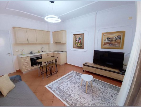 Tirane, jepet me qera apartament 1+1, Kati 2, 58 m² 400 € (liqeni artificial)