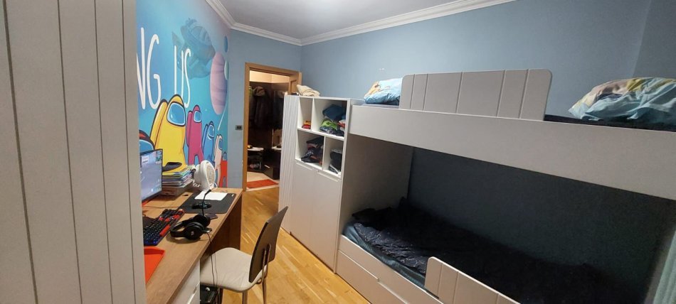 Tirane, shitet apartament 2+1, Kati 3, 152 m² 205,000 € 