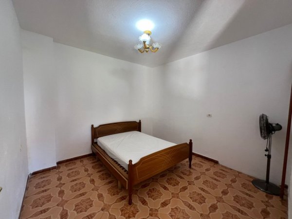 Tirane, jepet me qera 2+1, , 100 m² 350 € (Jordan Misja)