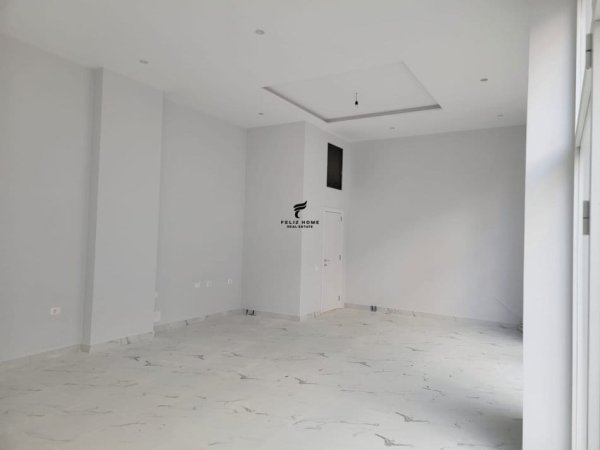 Tirane, jepet me qera dyqan , , 80 m² 1,200 € (FUSHA AVIACIONIT)