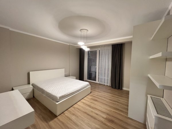 Tirane, jepet me qera apartament 2+1+Ballkon, Kati 6, 130 m² 1,300 € (Rruga e kosovarev)