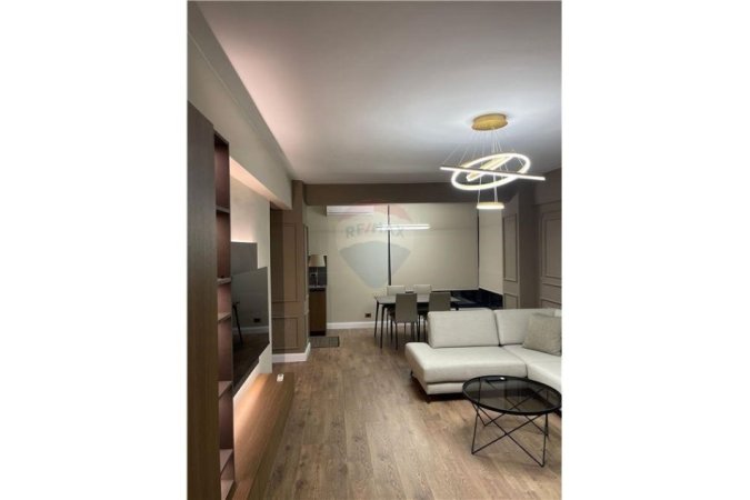 Tirane, jepet me qera apartament 1+1, , 106 m² 1,400 € (Ofrojme per qira apartament luksoz.)