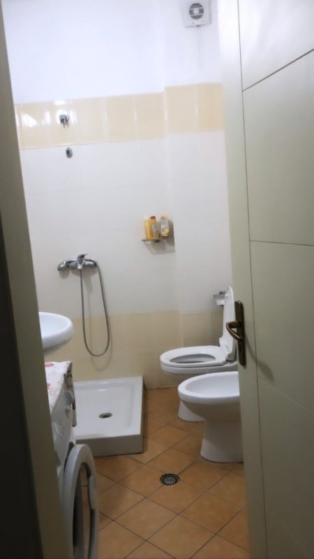 Sarande, jepet me qera apartament 1+1+Ballkon, Kati 4, 60 m² 50 € 