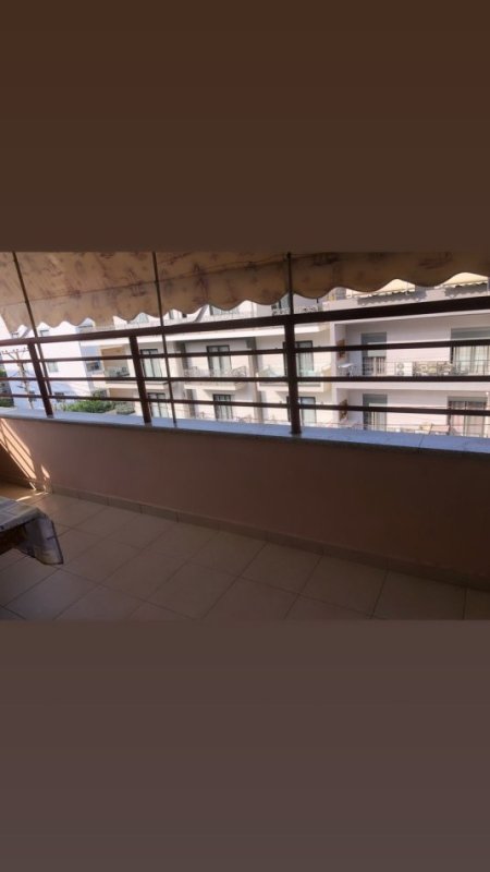 Sarande, jepet me qera apartament 1+1+Ballkon, Kati 4, 60 m² 50 € 