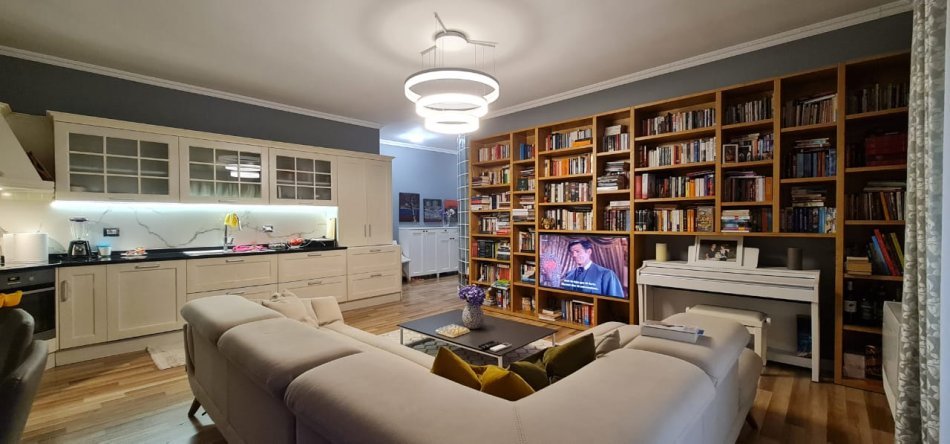 Tirane, shitet 2+1, , 132 m² (Kopshti Botanik)