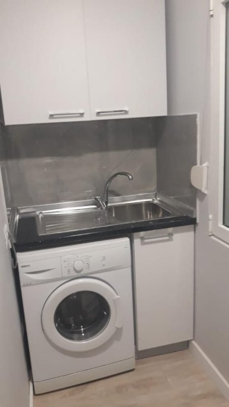 Tirane, jepet me qera apartament , Kati 1, 25 m² 380 € 