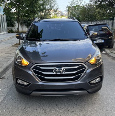 Tirane, shitet SUV | Fuoristrad | Xhip Hyundai Tucson IX 2WD Full Premium Viti 2014 , Nafte, gri e erret, automatik, Klima, 175000 km, 11,900 €