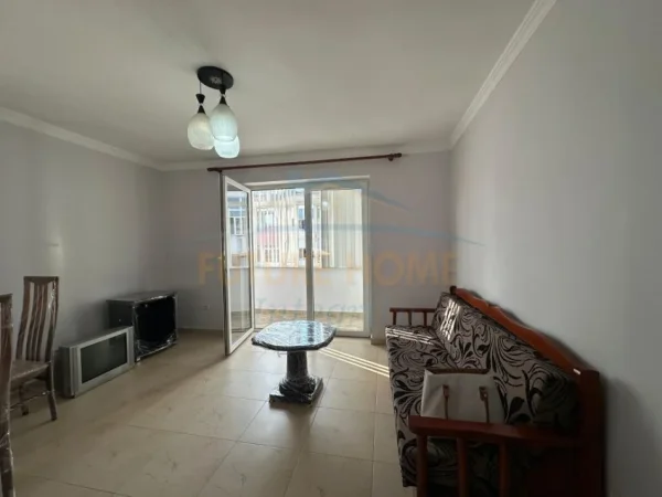 Shqiperi, shitet apartament 2+1, Kati 5, 71 m² 135,300 € (RRUGA E ELBASANIT)