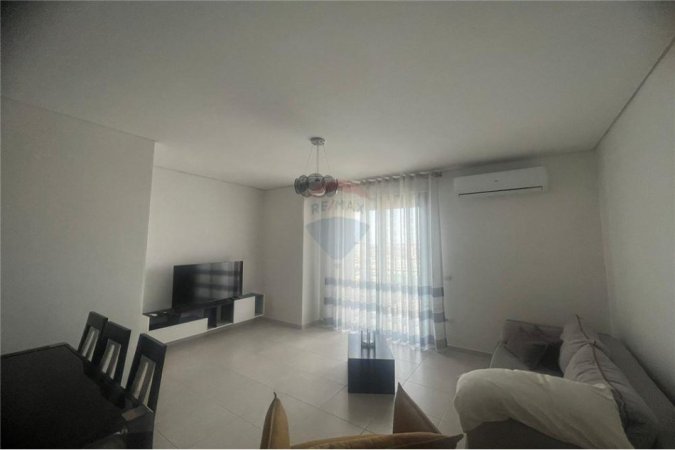 Shqiperi, jepet me qera apartament 1+1, Kati 7, 65 m² 450 € (pallati me shigjeta)