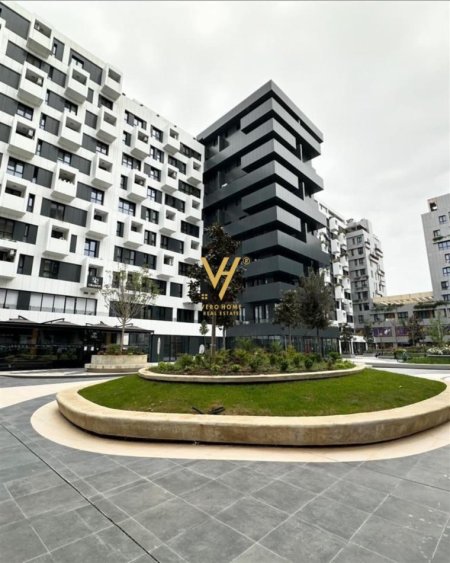 Tirane, shitet ambjent biznesi , Kati 1, 420 m² 1,260,000 € (KOMPLEKSI SQUARE 21)