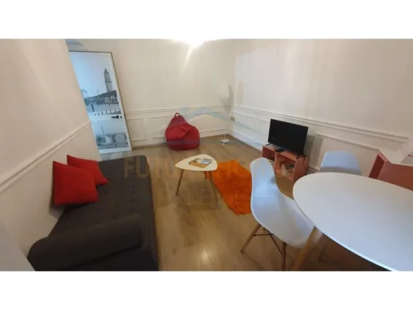 Tirane, jepet me qera apartament 1+1, Kati 2, 51 m² 450 € (Myslym Shyri)