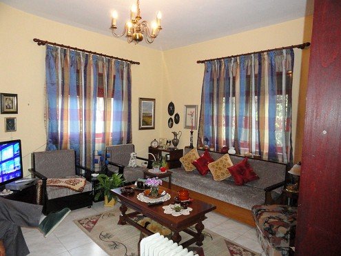 Tirane, jepet me qera apartament duplex 3 Katshe Kati 2, 110 m² 350 Euro (Nikolla Lena)