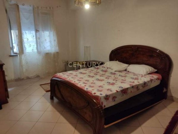 Durres, shes apartament Kati 5, 72 m² 52.000 Euro (tregu fshatar)