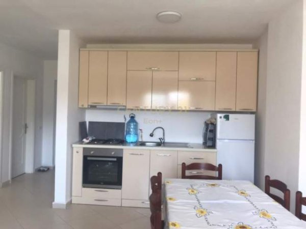 Durres, jepet me qera apartament Kati 5, 57 m² 140 Euro