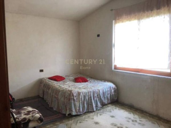Durres, shes apartament Kati 2, 700 m² 65.000 Euro