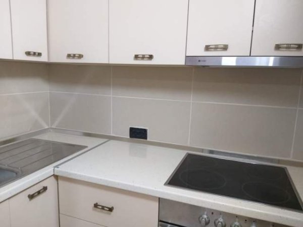 Tirane, jepet me qera apartament 1+1+BLK Kati 2, 59 m² 280 Euro (5 maji)