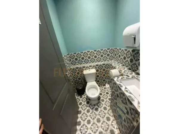 Tirane, Biznes Bar-Kafe në shitje Kati 0, 120 m² 16.000 Euro (21 Dhjetori)