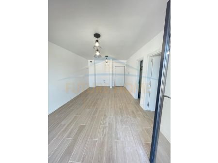 Tirane, jepet me qera apartament 1+1+BLK Kati 3, 65 m² 400 Euro (Oxhaku,Tirane)