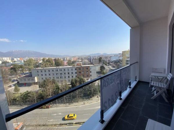 Tirane, jepet me qera apartament 1+1+A+BLK Kati 6, 61 m² 400 Euro (Rruga e Dibres farmacia 10)