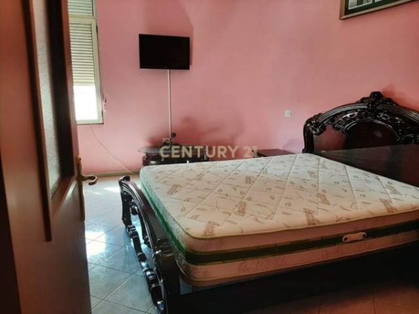 Durres, jepet me qera apartament 1+1+BLK Kati 7, 67 m² 250 Euro (plazh iliria)