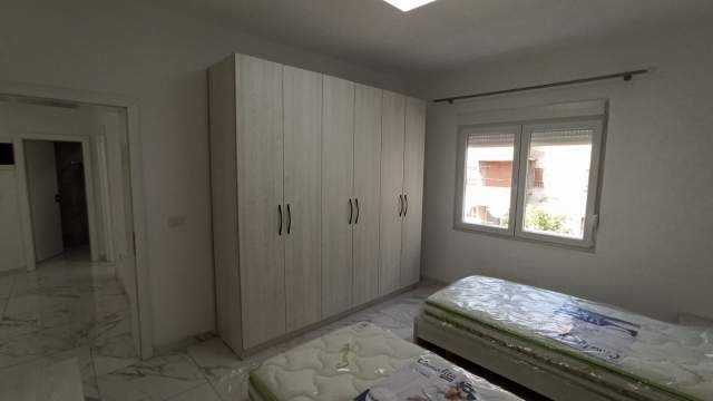 Tirane, jepet me qera apartament 2+1+BLK Kati 2, 70 m² 400 Euro (Rruga Dibres)