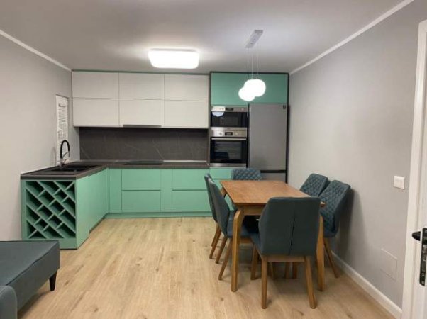 Tirane, jepet me qera apartament 2+1+A+BLK Kati 1, 105 m² 500 Euro (Rruga Siri Kodra)