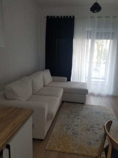 Tirane, jepet me qera apartament 1+1 Kati 3, 60 m² 450 Euro