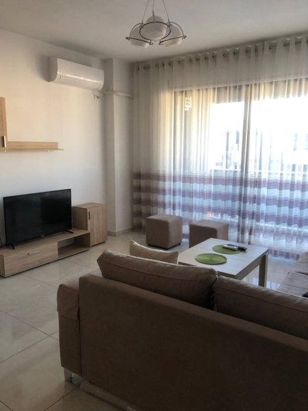 Tirane, jepet me qera apartament 1+1+Aneks+Ballkon, Kati 6, 71 m² 500 € (jordan misja)