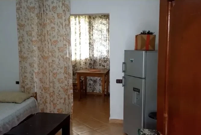 Tirane, jepet me qera garsonier 1+1, Kati 1, 33 m² 200€