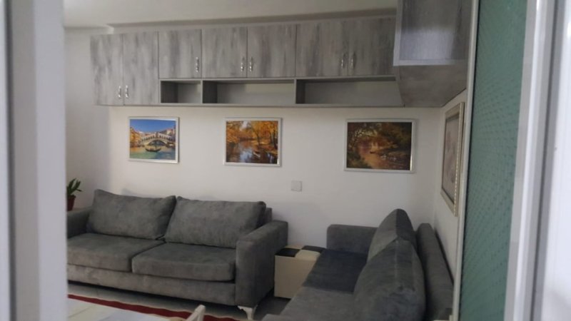 Tirane, jepet me qera garsonier 1+1, Kati 4, 40 m² 430 € (hasan sufa)