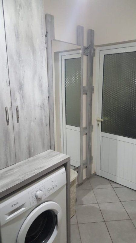 Tirane, jepet me qera garsonier 1+1, Kati 4, 40 m² 430 € (hasan sufa)