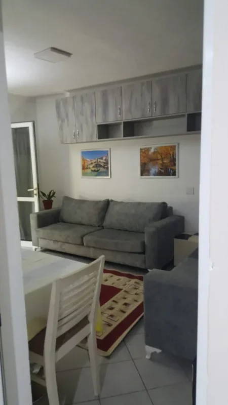 Tirane, jepet me qera garsonier 1+1, Kati 4, 40 m² 430 € (hasan sufa)