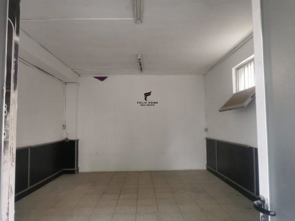 Tirane, shitet dyqan , , 30 m² 59,000 € (HARRY FULTZ)