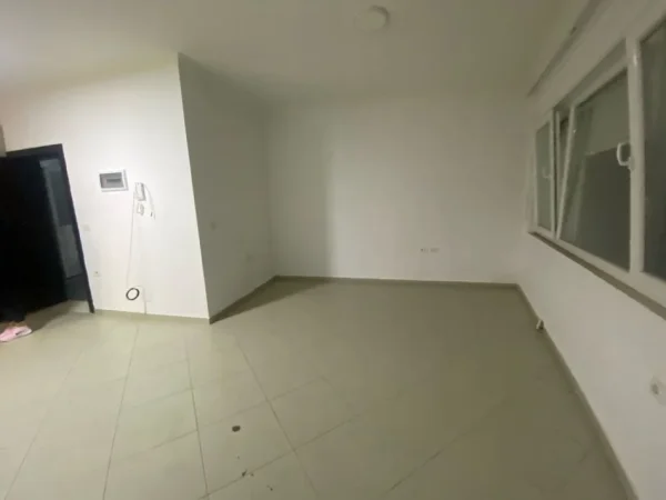 Kopshtit Botanik, Jepet me qera Apartament 2+1+Ballkon, Kati 1, 100 m² 350 €