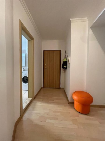 Tirane, jepet me qera apartament 2+1, Kati 3, 112 m² 800 € (PALLATET AGIMI)