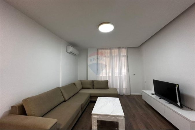 Tirane, jepet me qera apartament 1+1, Kati 2, 65 m² 450 € (Astir , Teodor Keko)