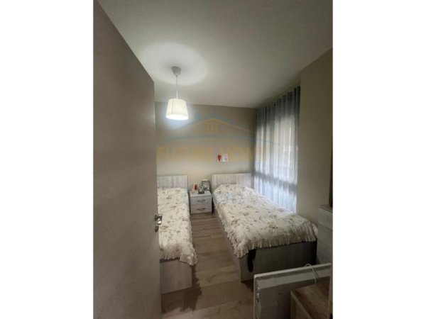 Tirane, shitet apartament 1+1, Kati 4, 65 m² 130,000 € (Liqeni i Thate)