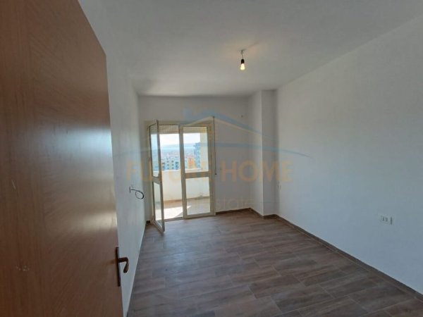 Durres, shitet apartament 2+1+Ballkon, Kati 6, 99 m² 95,000 € (Aleksander Goga)