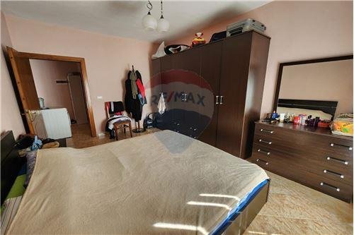 Tirane, shitet apartament 1+1, Kati 5, 67 m² 99,000 € (Brryll - Brryli - Materniteti i Ri, Shqipëri)