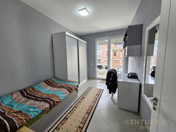 Tirane, shitet apartament 2+1, Kati 3, 125 m² 175,000 € (Kopeshti Botanik)