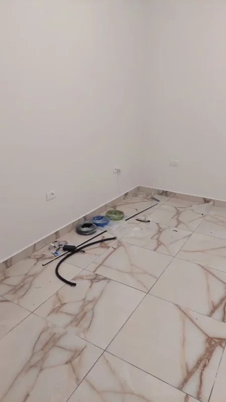 Tirane, oferte Instalime Elektrike , 1 €