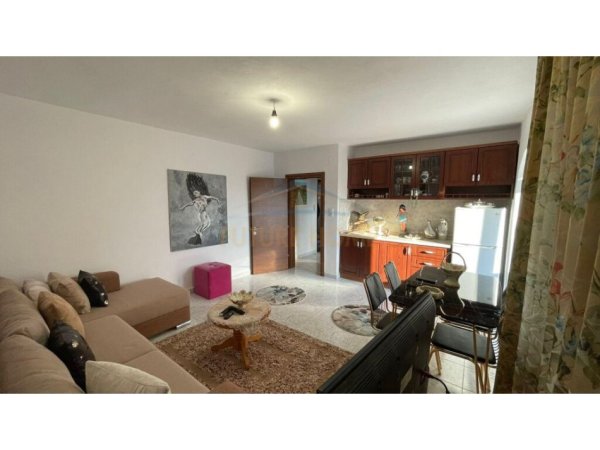 Tirane, shitet apartament 1+1, Kati 5, 55 m² 85,000 € (ALI DEMI)
